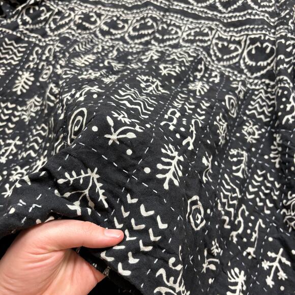 Tulip Art-To-Wear Pattern Button Sweater Women’s L Color Black/Gray - Picture 10 of 10